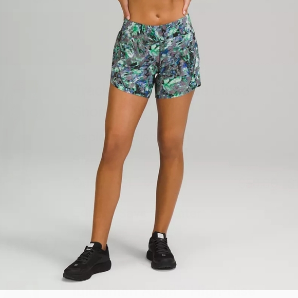 lululemon athletica Pants - Lululemon lined athletic shorts size 20 new with tags